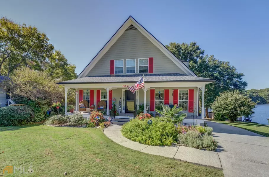 812 Lake DR, Snellville, GA 30039