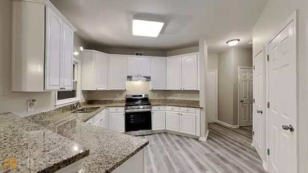 Stone Mountain, GA 30087,803 Malvern BLVD