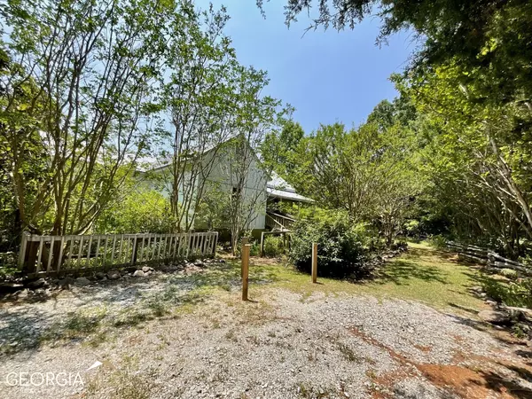 Woodbury, GA 30293,777 Massengale RD