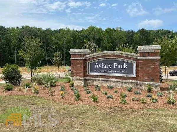 Atlanta, GA 30331,3488 Cardinal DR #10