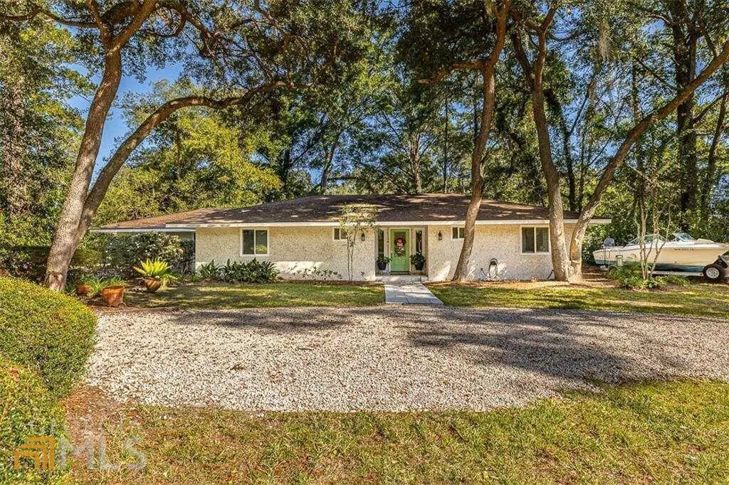 St. Simons, GA 31522,301 Bloody Marsh RD