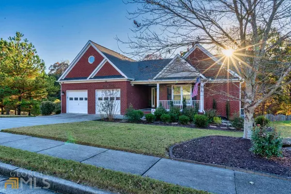 1037 Quiet Waters LN, Lawrenceville, GA 30045