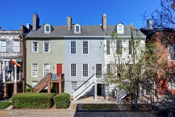 110 W Taylor ST, Savannah, GA 31401