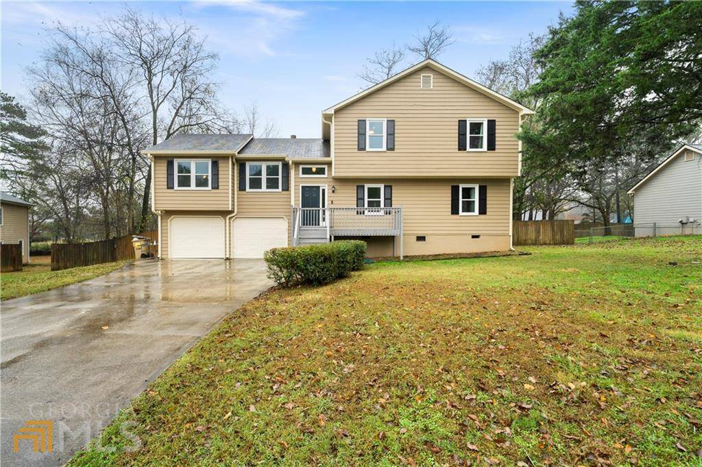 27 Engineer LN SW, Cartersville, GA 30120