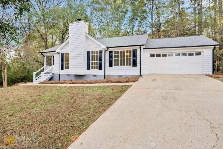 2054 Jana LN, Statham, GA 30666