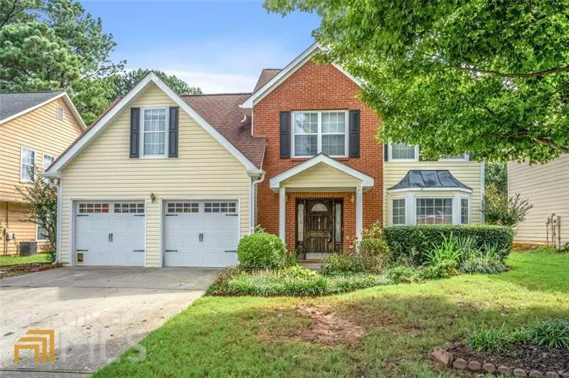 1895 Stoneoak CIR, Lawrenceville, GA 30043