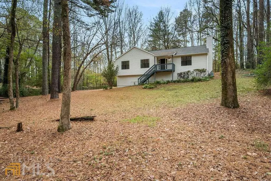 160 Wills LN, Alpharetta, GA 30009