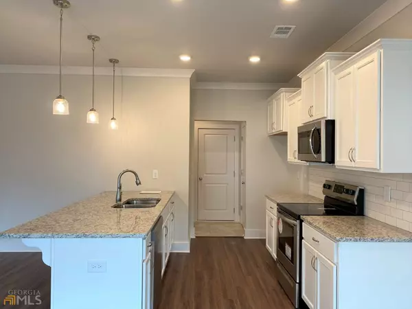 Athens, GA 30606,124 Russell WAY #LOT C13