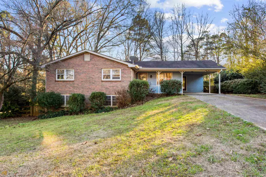 3083 Wren, Kennesaw, GA 30144