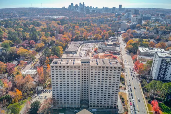 Atlanta, GA 30305,2479 Peachtree