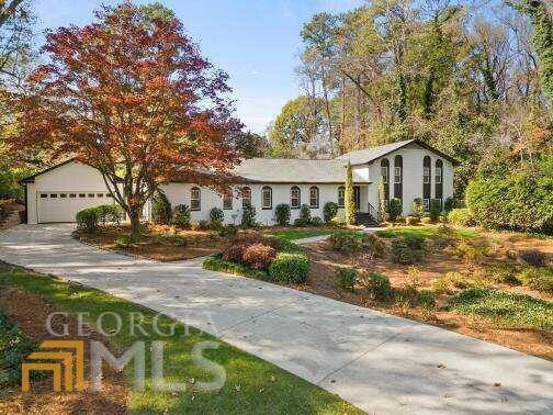 5700 Eden Roc LN, Sandy Springs, GA 30342