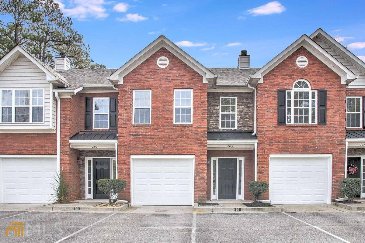 205 Morris LN,  Woodstock,  GA 30188