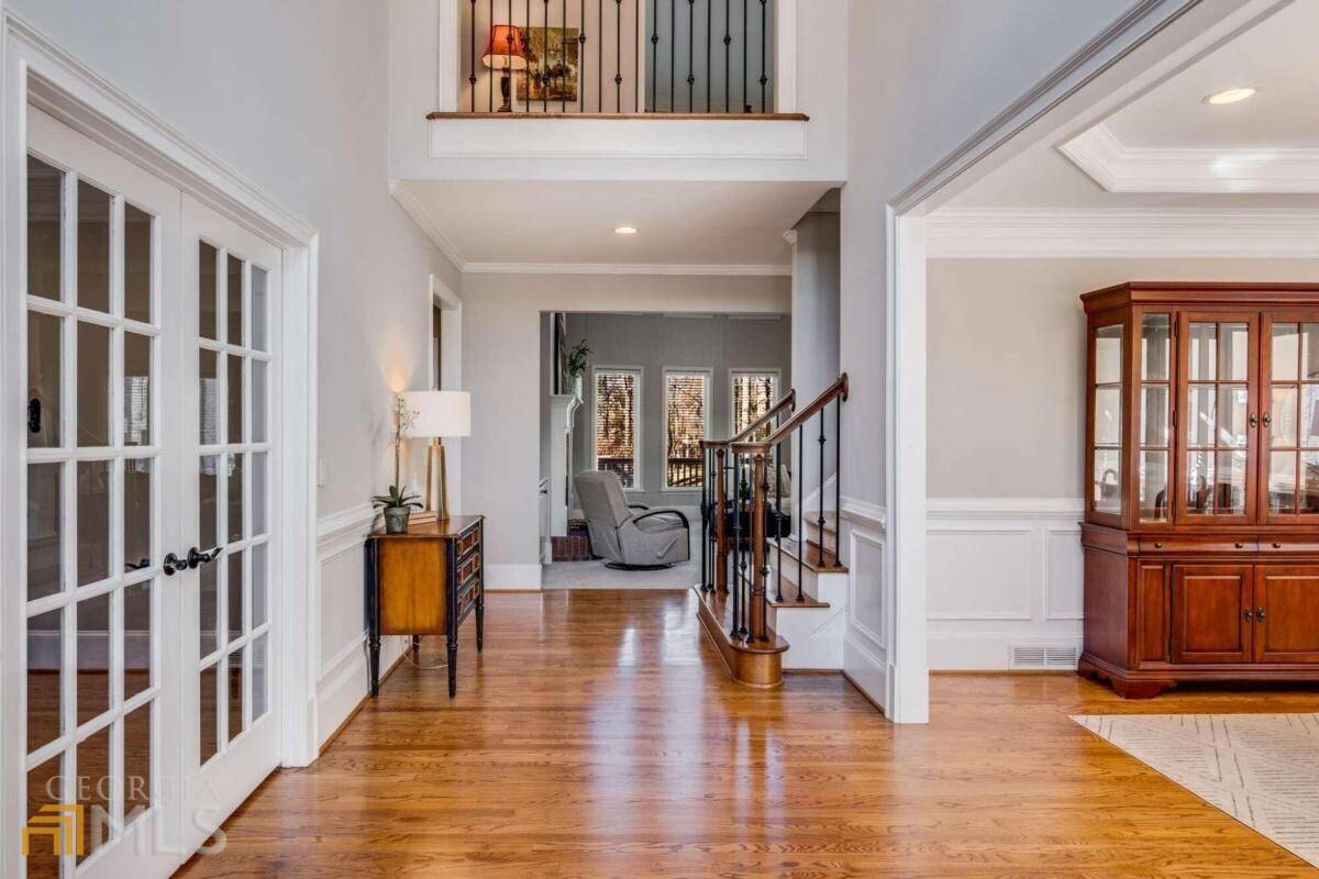 Milton, GA 30004,995 Autumn Close