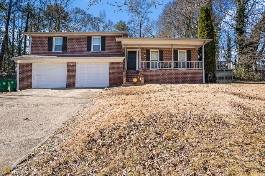 2673 Rainbow Forest, Decatur, GA 30034