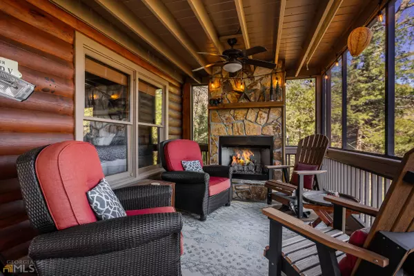 Ellijay, GA 30540,252 Mountain View RD