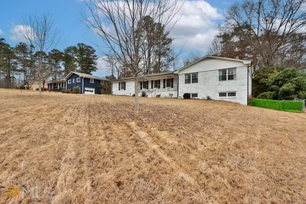 Marietta, GA 30068,2991 Blackberry LN