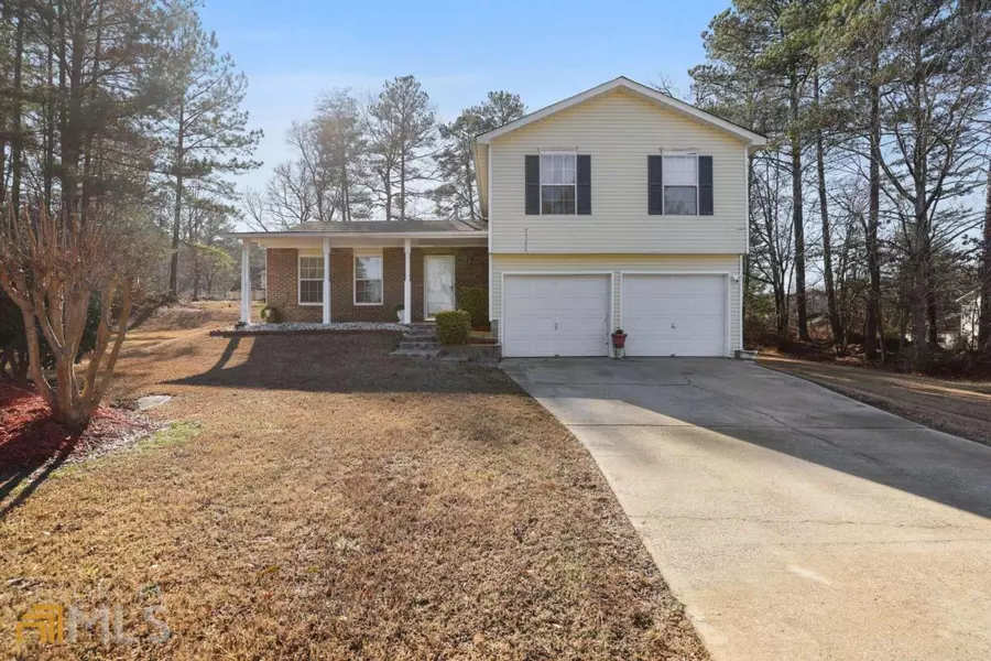 1351 Trisha CT, Lithonia, GA 30058