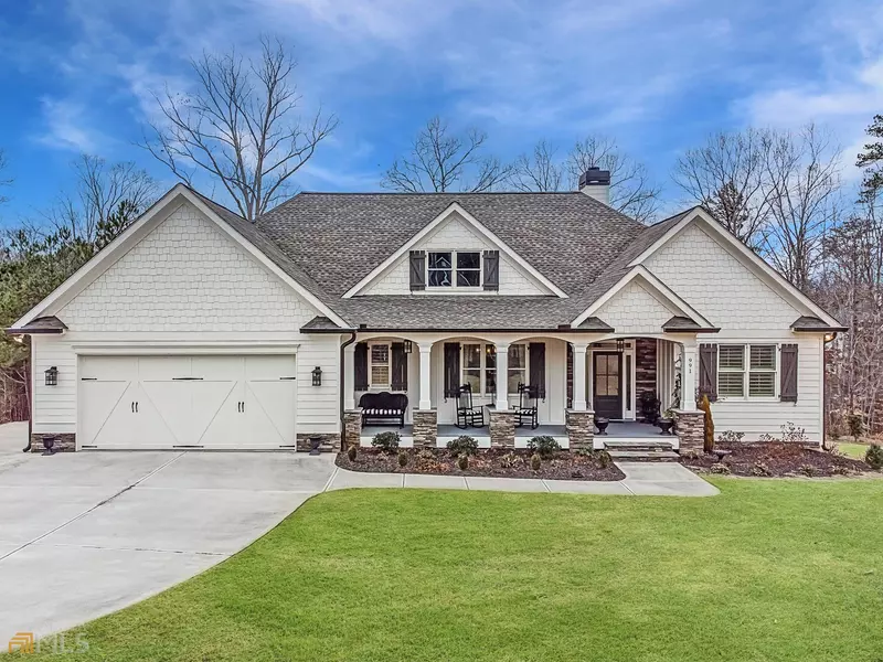 991 Cable RD, Waleska, GA 30183