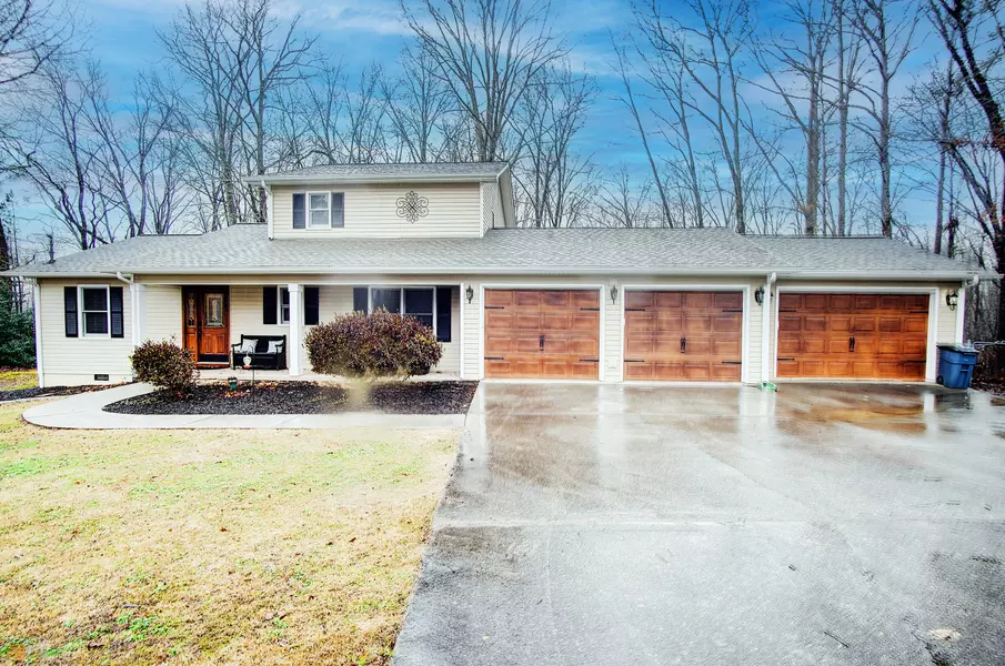 94 Ellis CIR, Chatsworth, GA 30705