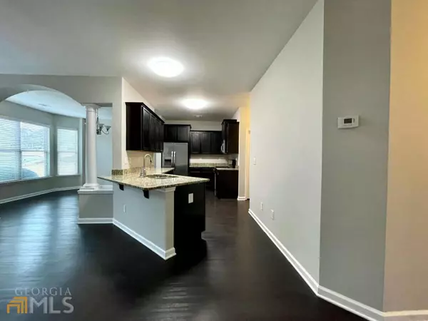 Flowery Branch, GA 30542,6926 Golden Bud LN