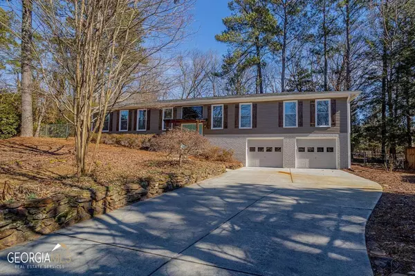 3013 Saint Andrews, Marietta, GA 30062