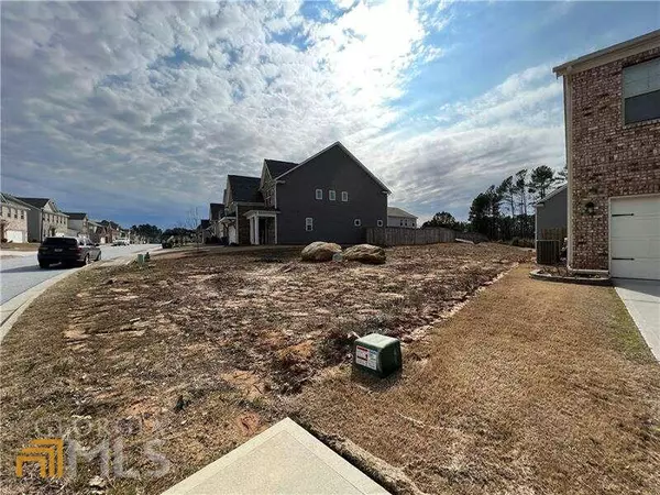 1862 Weatherbrook CIR, Lawrenceville, GA 30043