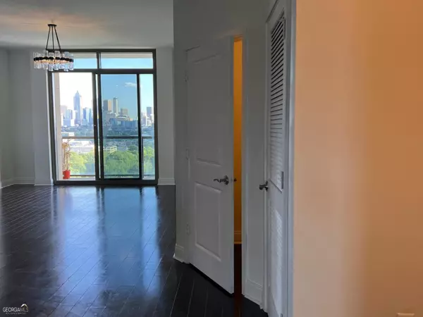 270 17th ST NW #2007,  Atlanta,  GA 30363