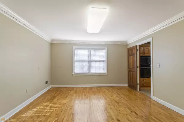 Lilburn, GA 30047,5080 Huntshire LN SW