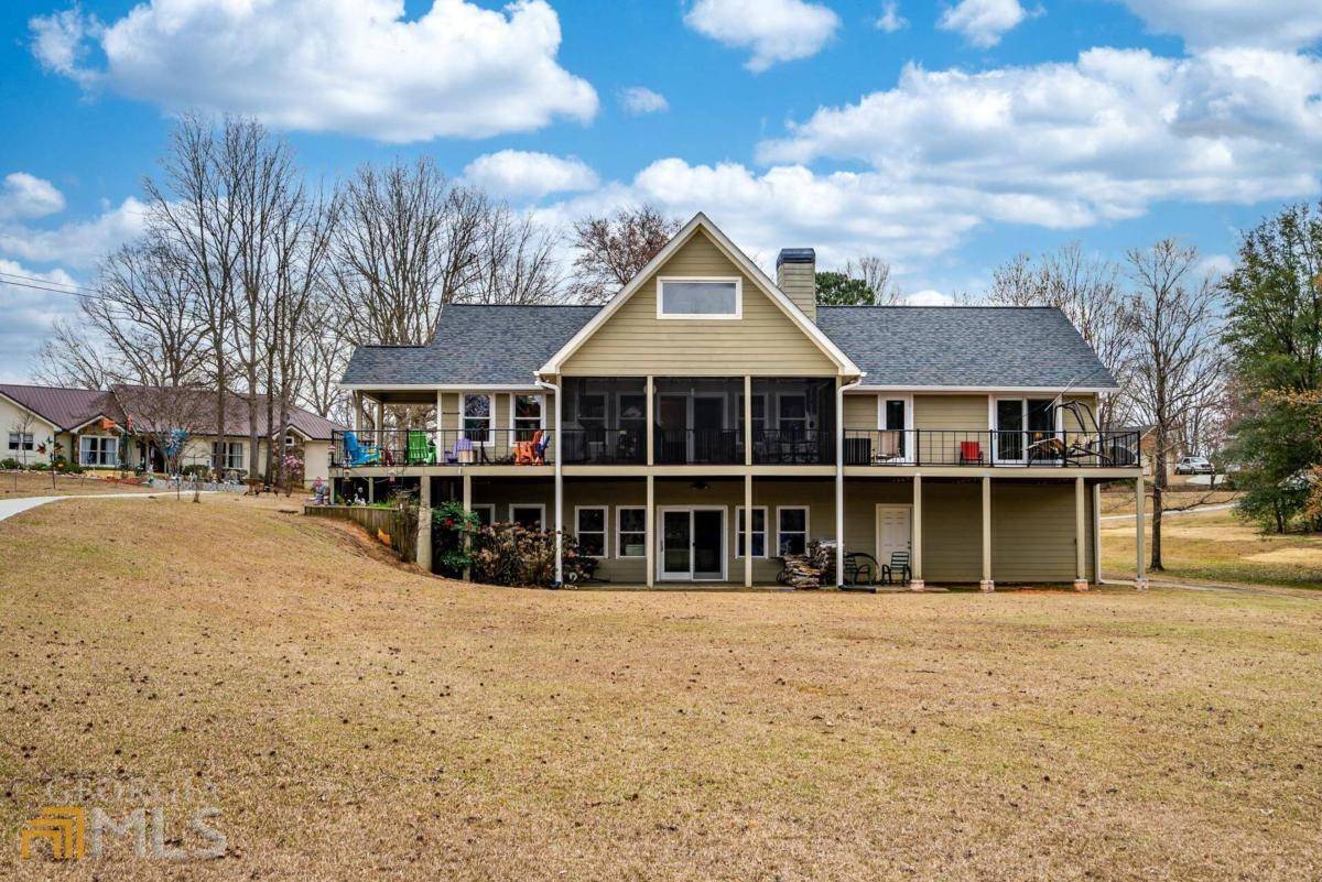 218 Long Island DR, Eatonton, GA 31024