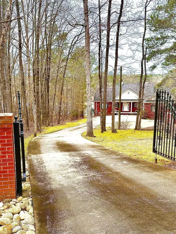 Greensboro, GA 30642,1060 Kings Row RD #1060 KINGS ROW ROAD