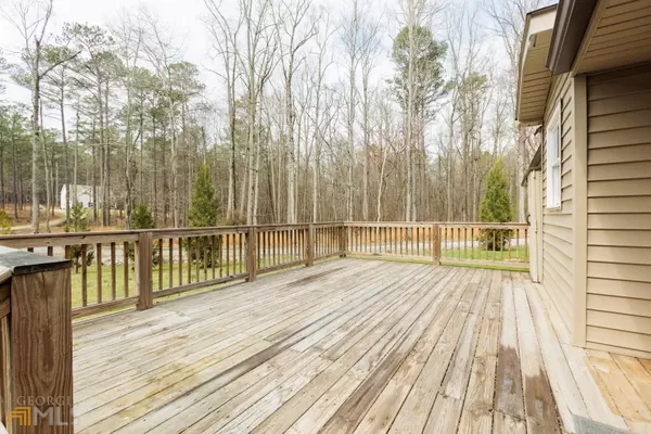 Newnan, GA 30263,386 Happy Valley CIR
