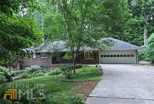 2511 Landeau CIR, Tucker, GA 30084