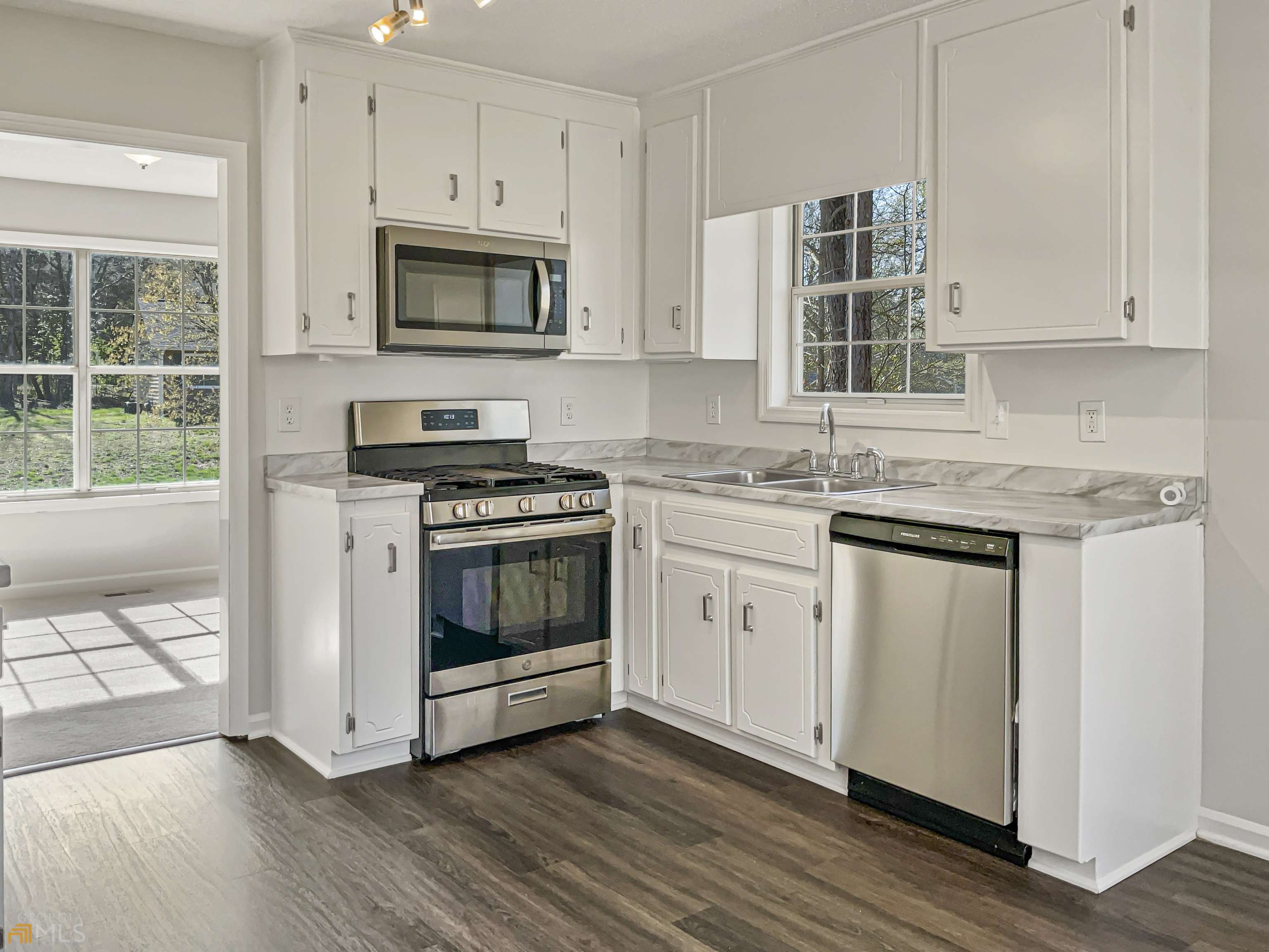 Euharlee, GA 30120,50 Lazy Water DR SW
