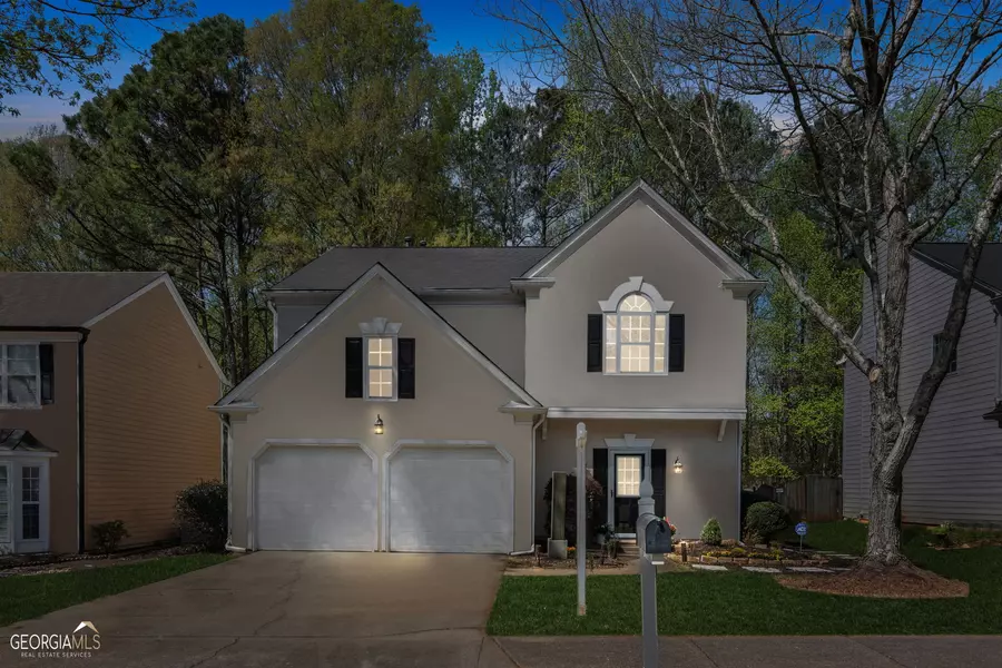 6010 Foxberry, Roswell, GA 30075