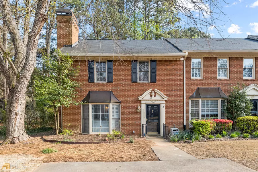 7923 Briar Villa PL, Sandy Springs, GA 30350