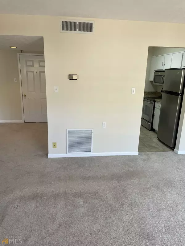 Sandy Springs, GA 30328,475 Mount Vernon