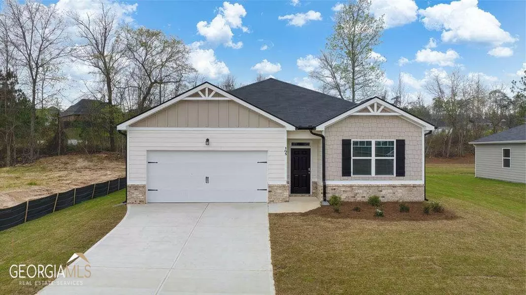 124 Taylor Woods, Bonaire, GA 31005