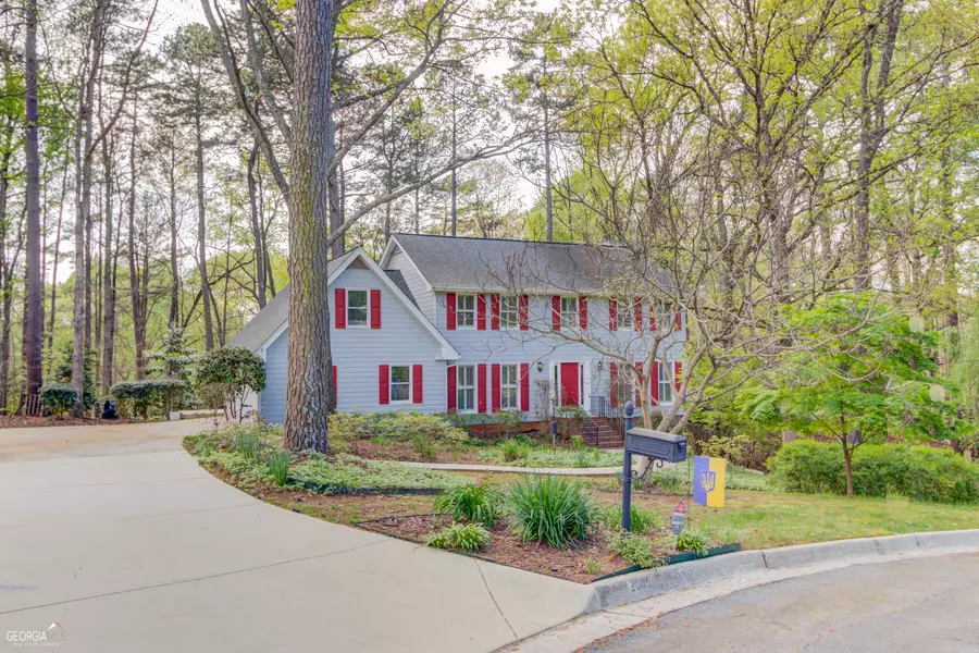 2086 Mountain Creek CT, Smoke Rise, GA 30087