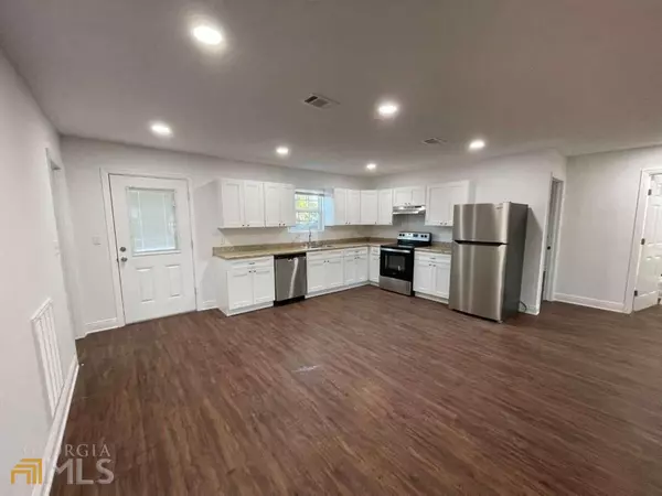 Waynesville, GA 31566,59 Red Hawk CT