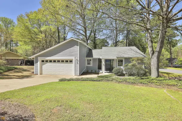 Peachtree City, GA 30269,100 Driftwood