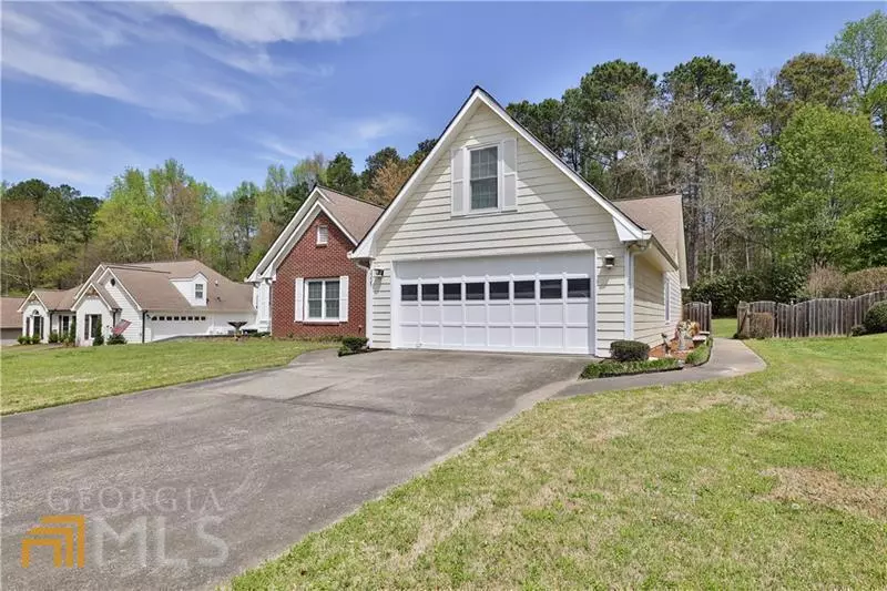 3335 Ivy Lake, Buford, GA 30519