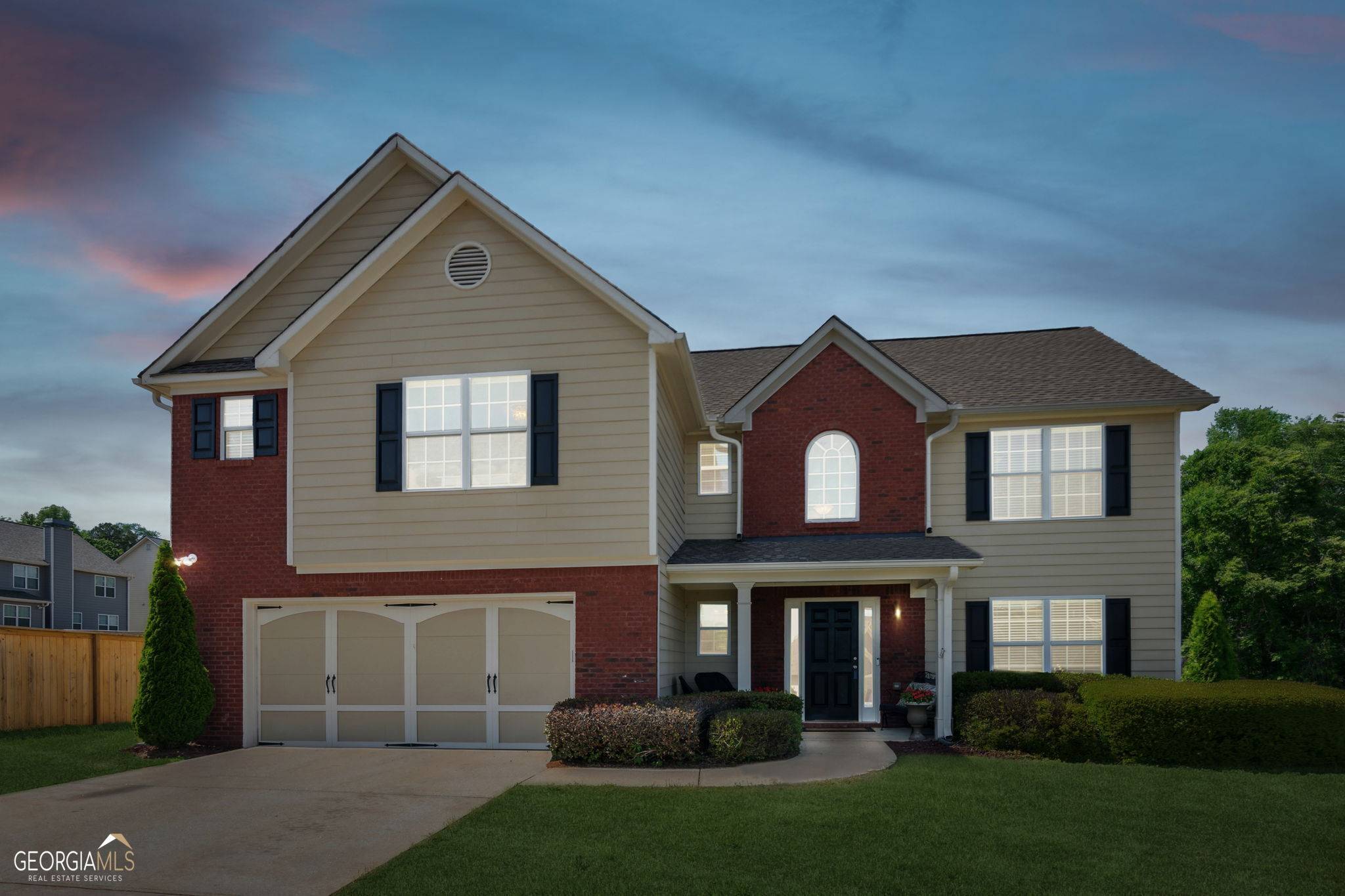 823 Myles CIR, Jefferson, GA 30549