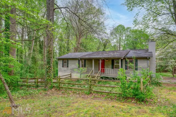 209 Fay DR NW,  Kennesaw,  GA 30144