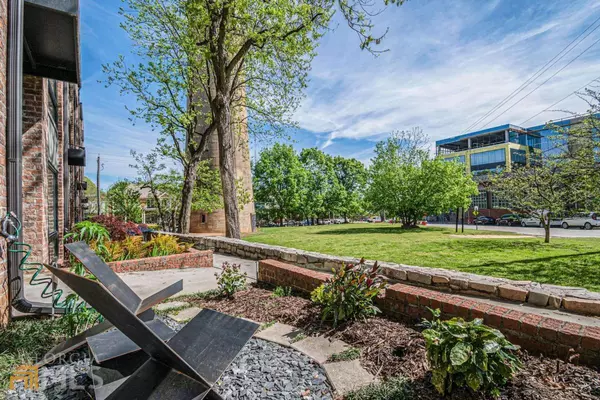 Atlanta, GA 30312,627 Irwin ST NE #7