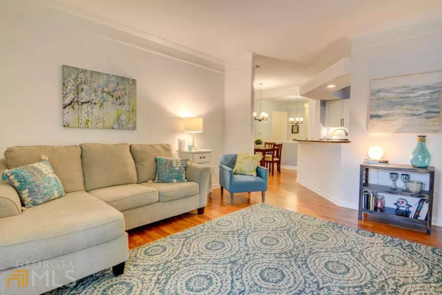 613 Sandringham DR, Milton, GA 30004