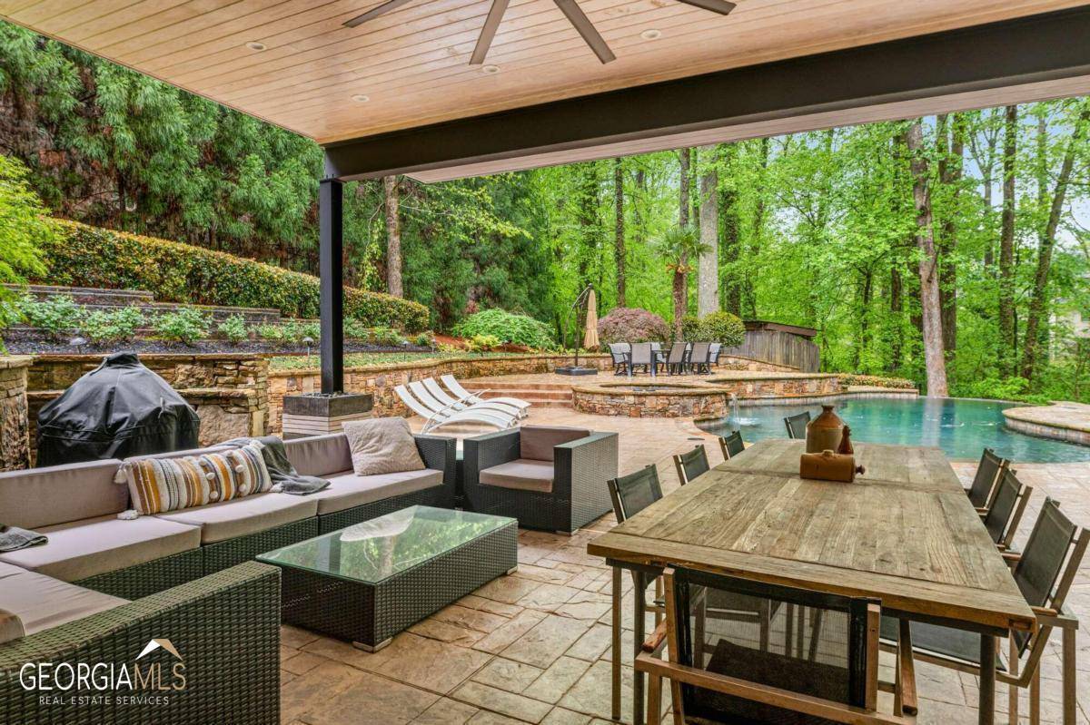 Dunwoody, GA 30338,1336 Nerine CIR