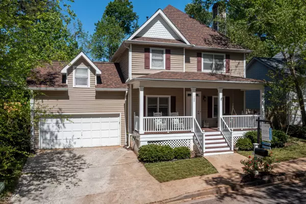 102 Glenlake Commons DR, Decatur, GA 30030