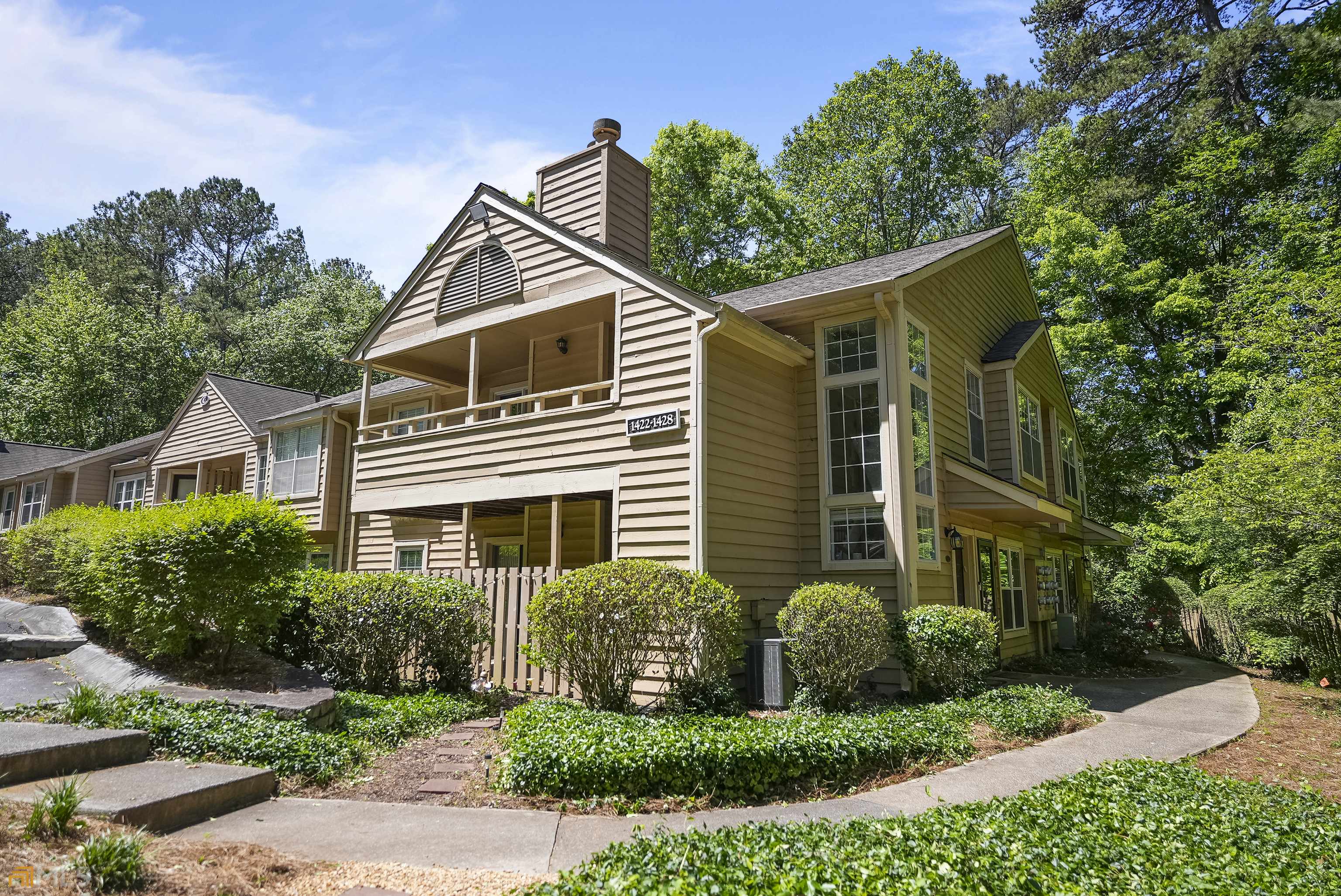 1424 N Crossing DR NE, Atlanta, GA 30329
