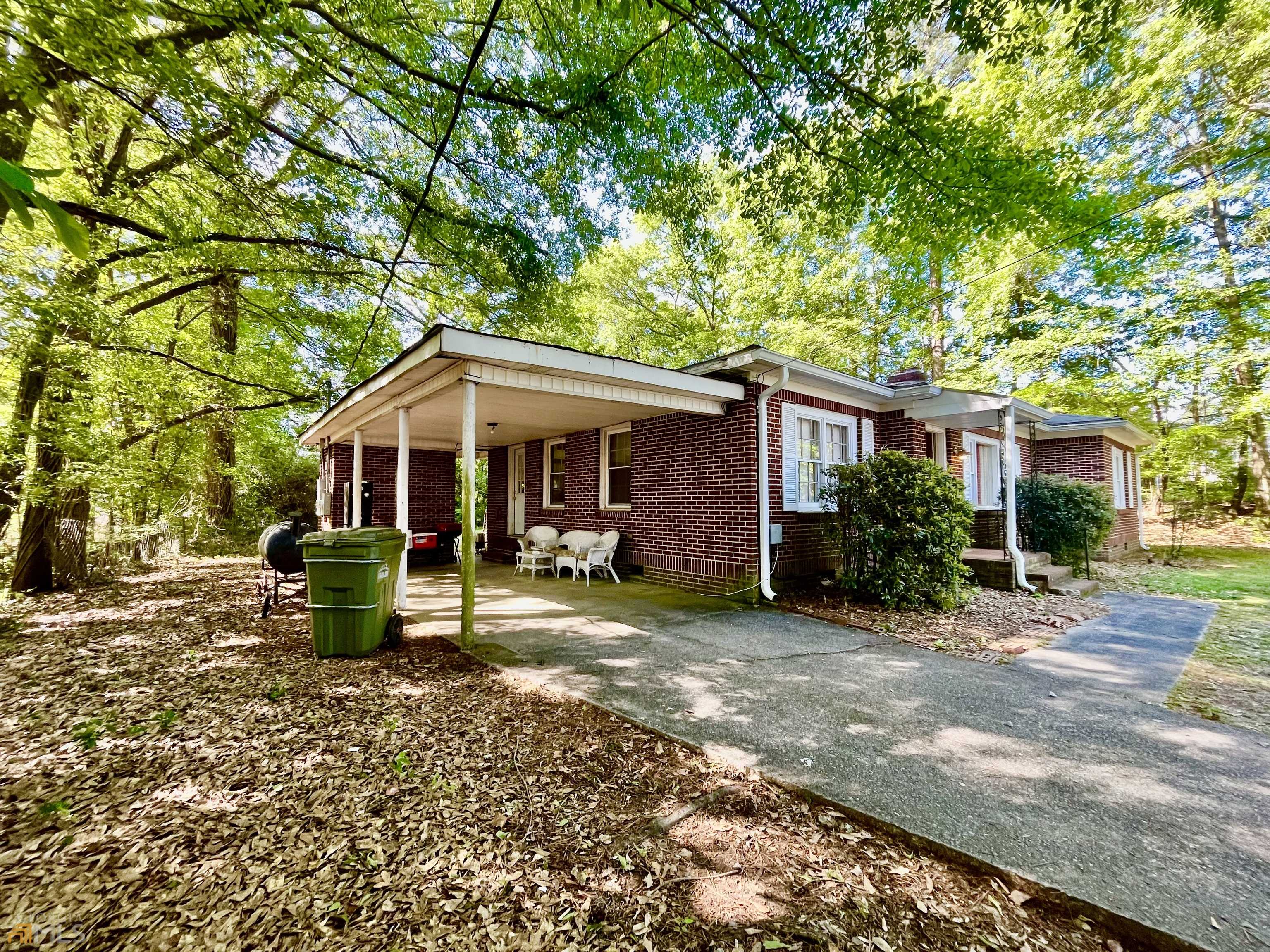Carrollton, GA 30117,1810 Maple ST