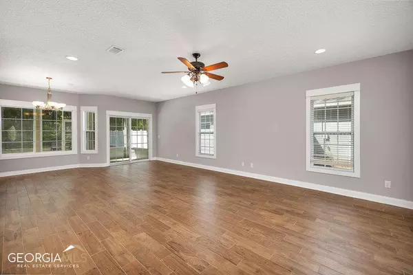 Kingsland, GA 31548,303 Overlook BND